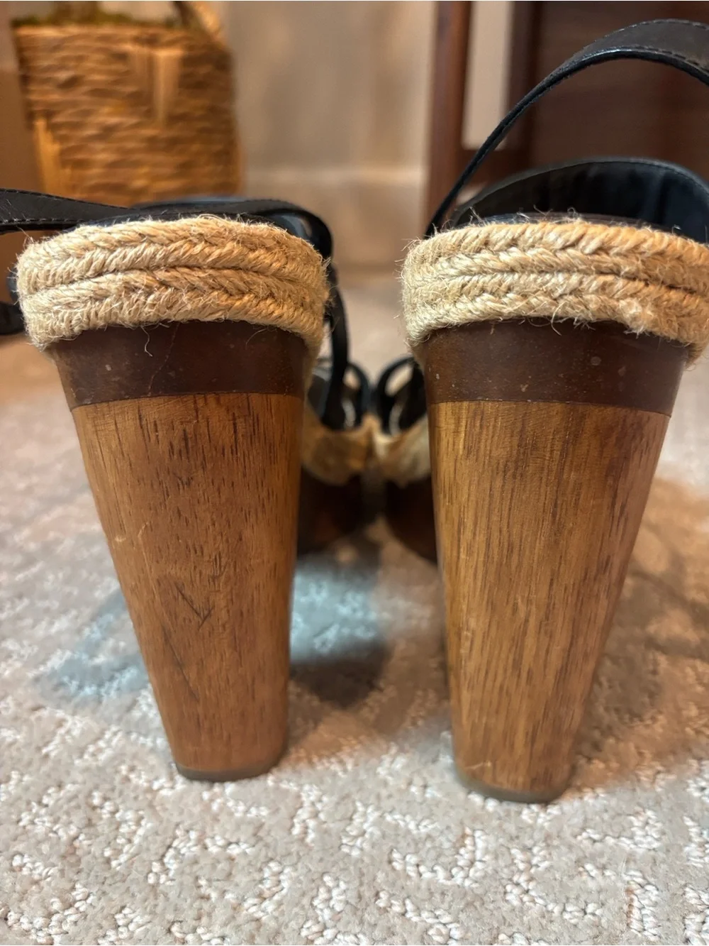 HUNTER Gonave Leather and Wood Block Heel Platform Espadrille Sandals, 9 GUC